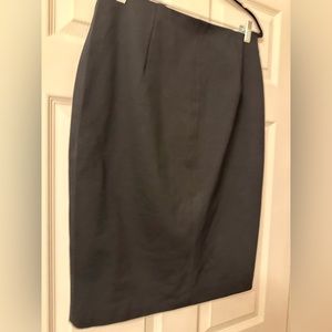 T Tahari Black Pencil Skirt L
